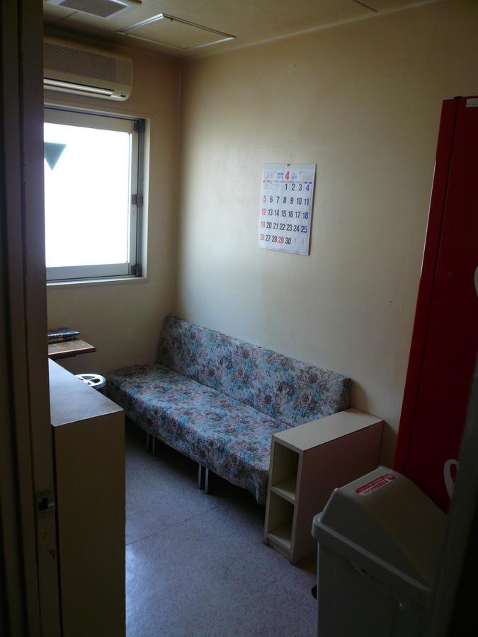 Capsule Hotel Honcho Sendai Exterior foto